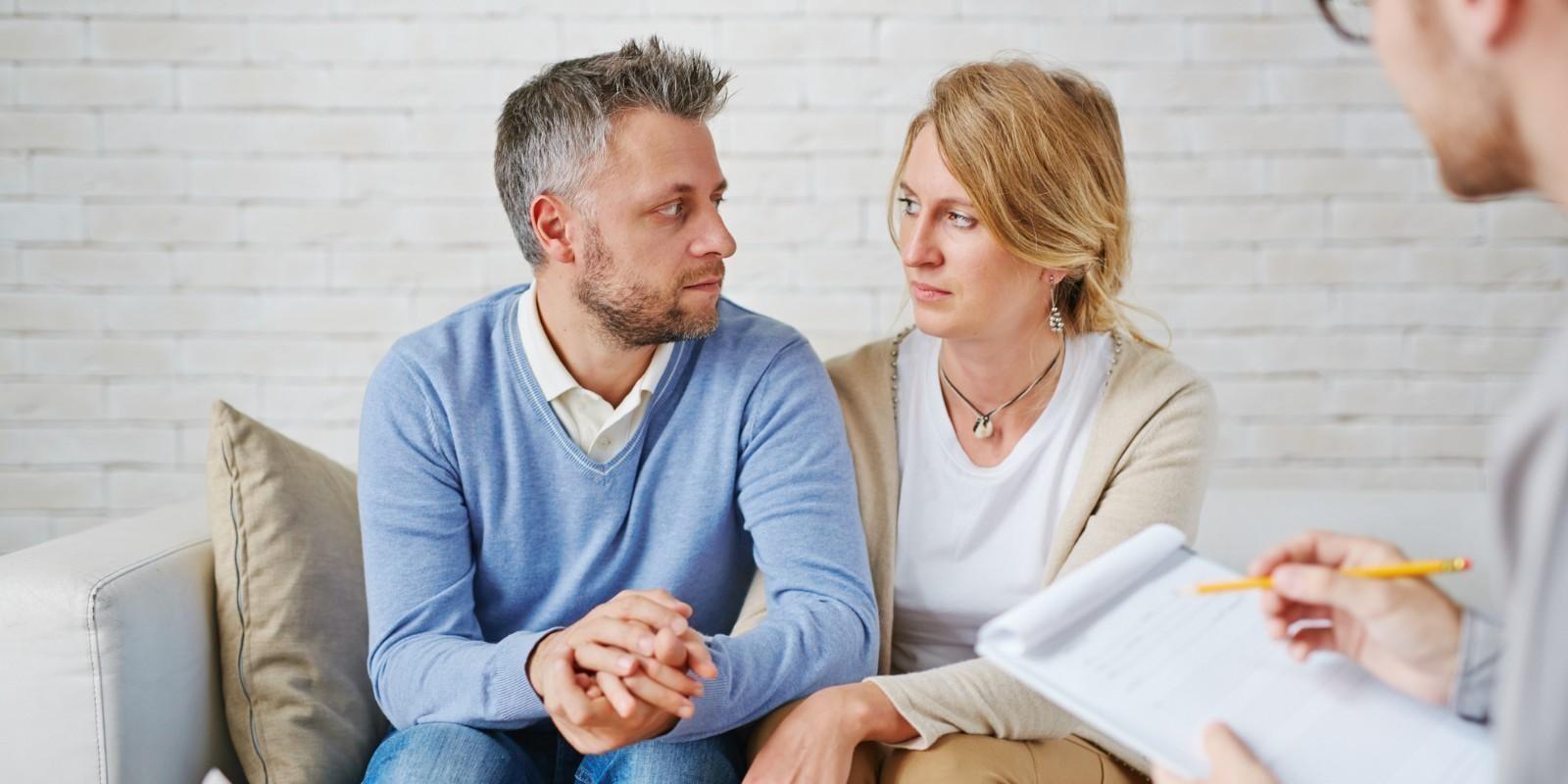 Un agente inmobiliario simplifica la venta de un inmueble en separaciones o divorcios